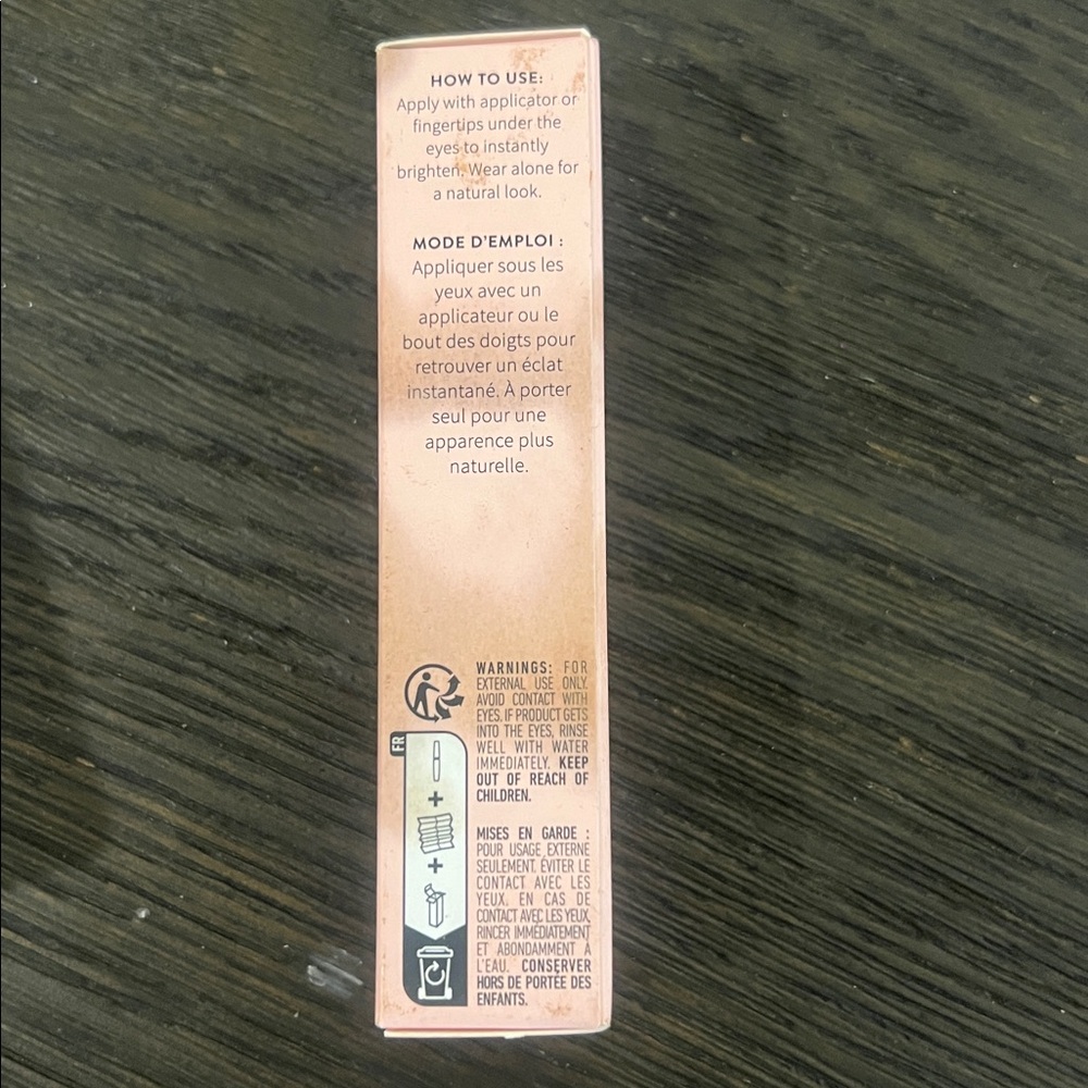 Modern Nature medium hydration Concealer